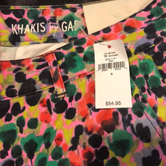 Above the ankle GAP colorful pants - Picture 2 of 5